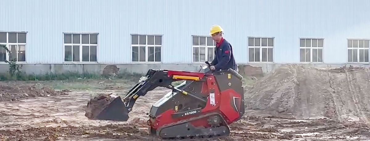 KS1000 Liukuohjattu loader.jpg